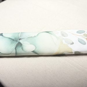 Mantel hojas verdes azules y amarillas